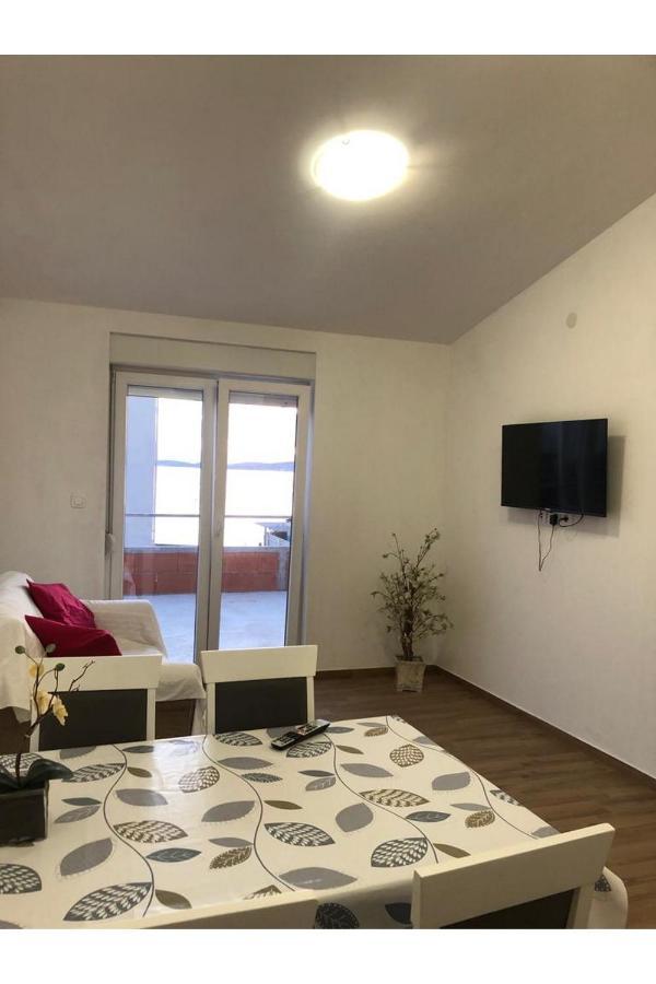 Beach Front Paradise Apartment Sukosan Luaran gambar