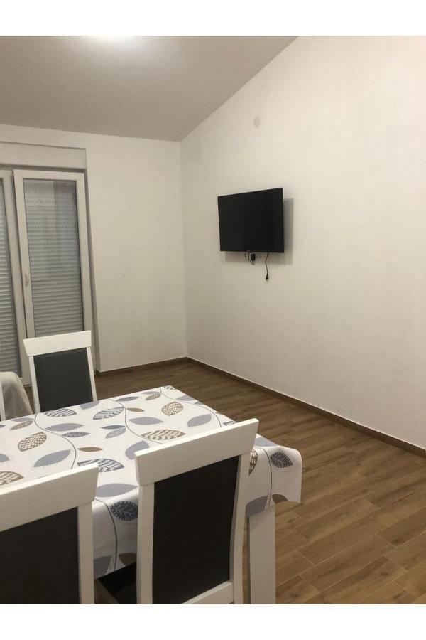 Beach Front Paradise Apartment Sukosan Luaran gambar