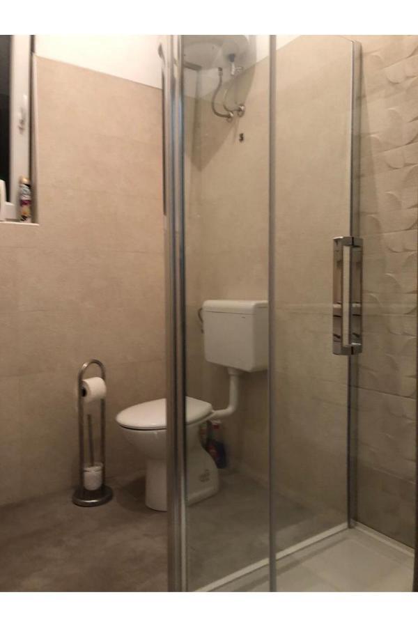 Beach Front Paradise Apartment Sukosan Luaran gambar